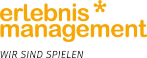 Erlebnismanagement-Logo-Claim-CMYK-4C